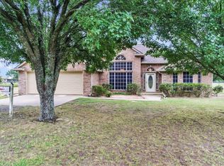 433 County Road 2500, Bonham, TX 75418