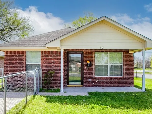 901 Calumet St, Waco, TX 76704