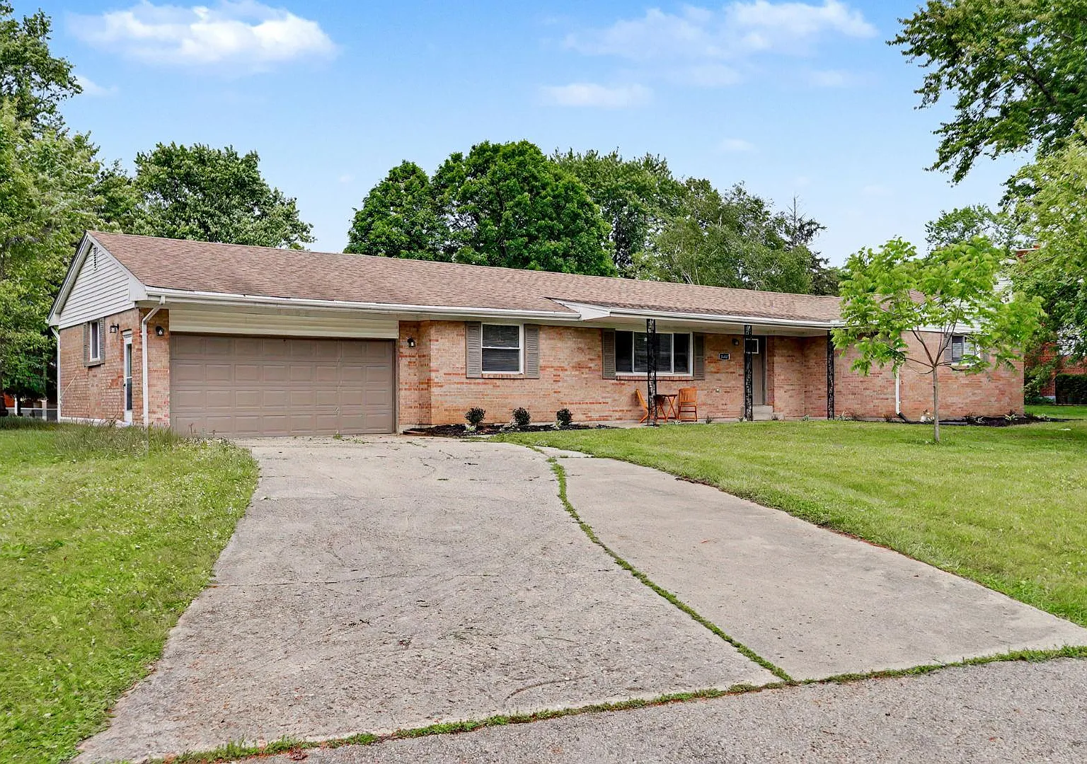 2569 Richmar Dr — Photo 1