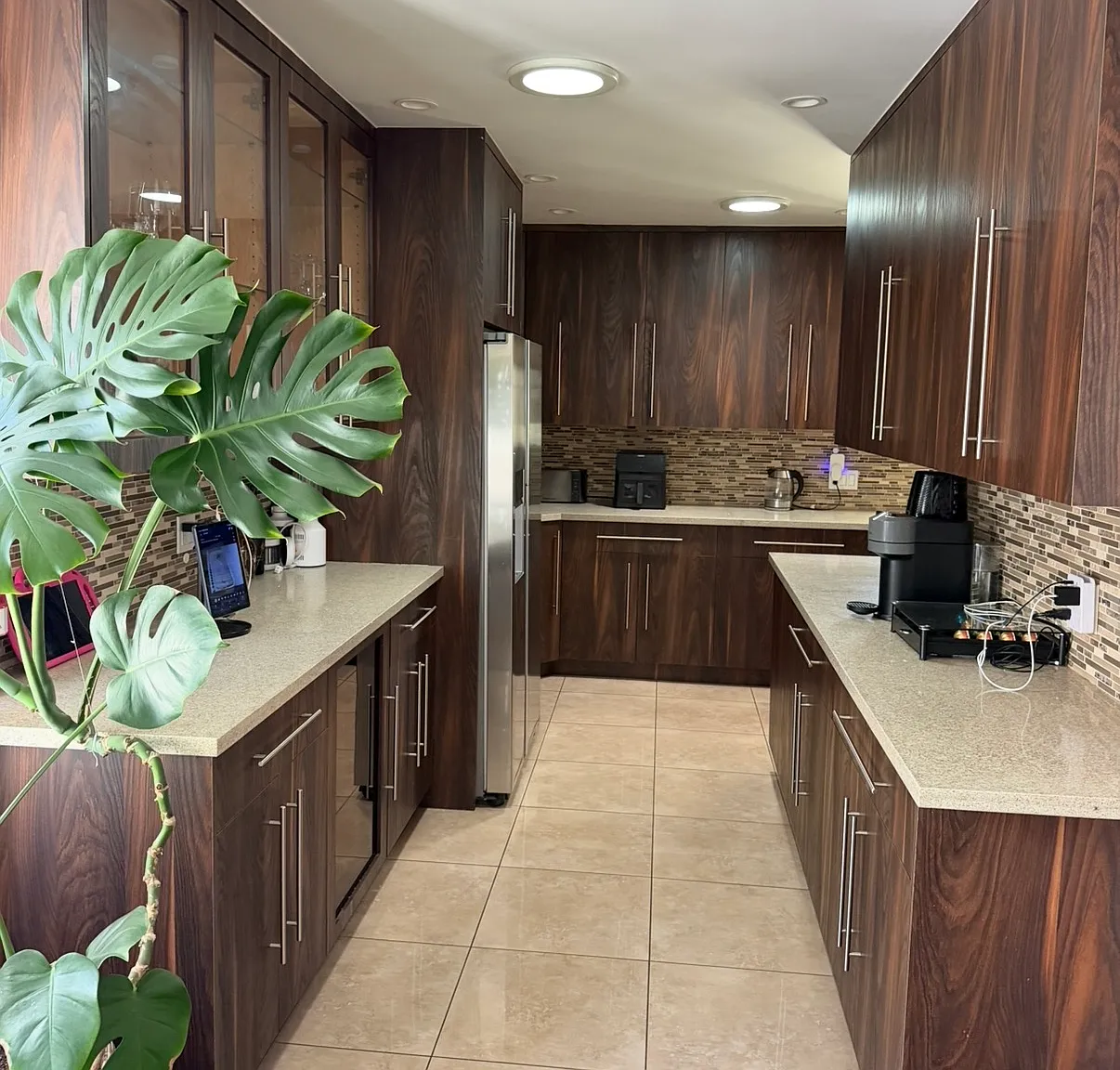 4 bed, 1892 sqft, $5,200 — Photo 3