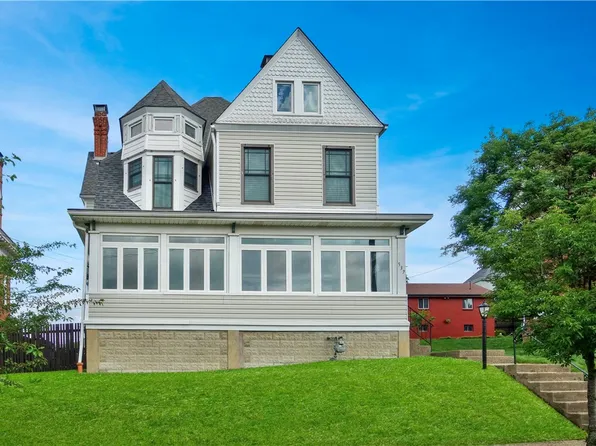 537 E Chestnut St, Washington, PA 15301