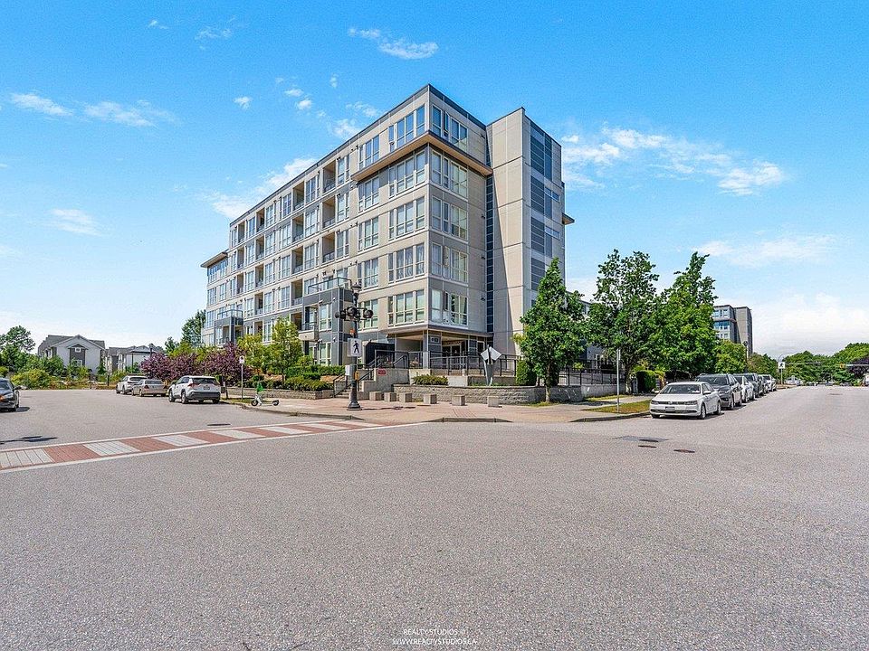 1st image of 4133 Stolberg St #392