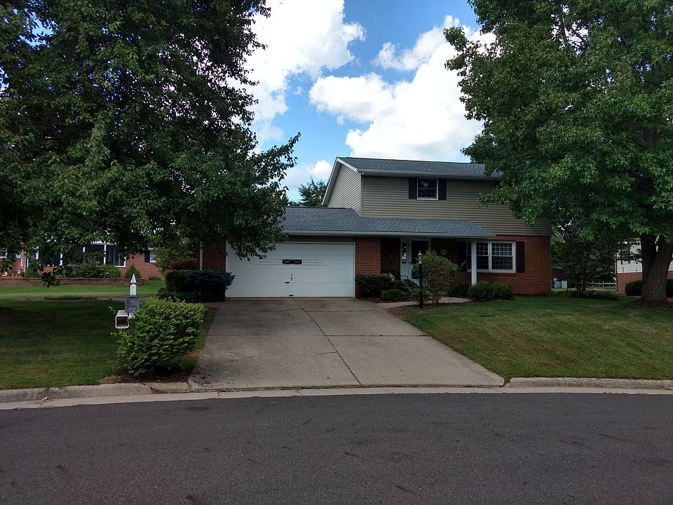 1st image of 103 Haswell Cir