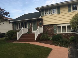 9 Nichols Ave, Plattsburgh, NY 12901