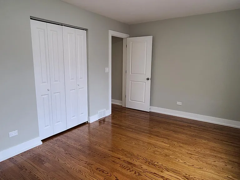 5144 N Avers Ave #1 — Photo 18