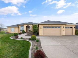 420 Sundance Dr, Richland, WA 99352
