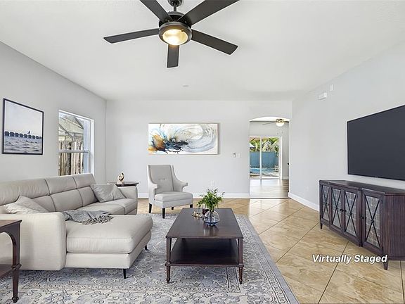 3rd image of 24348 Summer Wind Ct