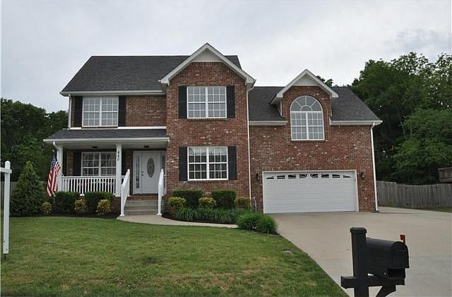 1st image of 440 Winding Bluff Way