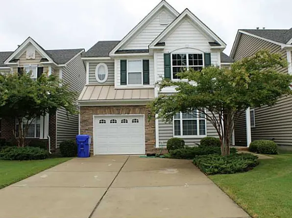 3051 Silver Charm Cir, Suffolk, VA 23435