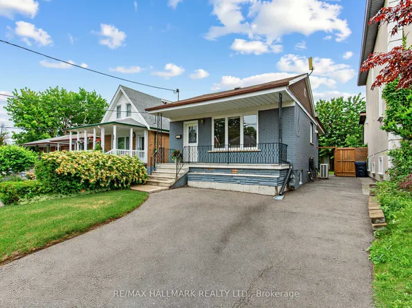 66 Holmstead Ave, Toronto, ON M4B 1T2