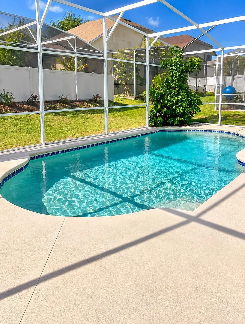 Stunning 4-Bedroom Pool Home in Davenport Spacious Two-Story Living, Modern Comfort & Your Own Pr... — Photo 4