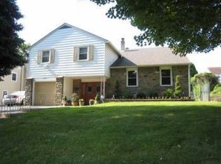 784 W Rolling Rd, Springfield, PA 19064