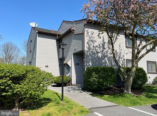 53 N Hull St, Sinking Spring, PA 19608