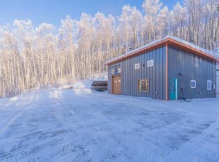 1590 Snowbasin Rd, Fairbanks, AK 99709