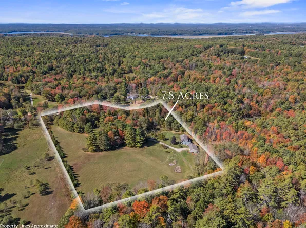 1312 Middle Road, Dresden, ME 04342