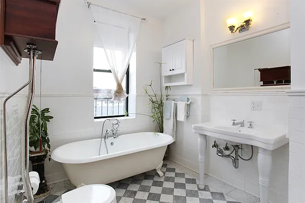 Sold by Corcoran | media 13