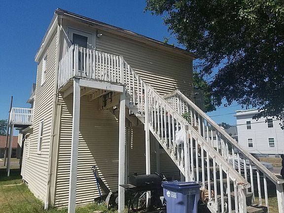 4th image of 1000 Jefferson Ave SE