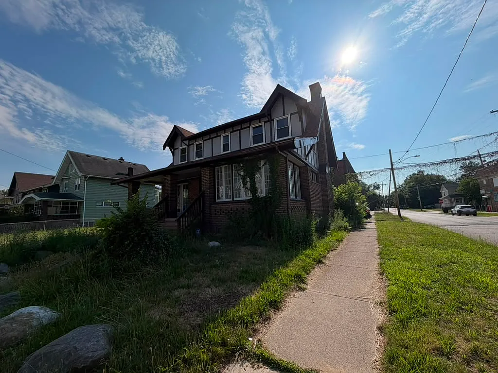4 bed, 1475 sqft, $1,395 — Photo 4
