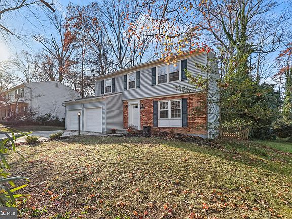 3rd image of 16004 Laconia Cir