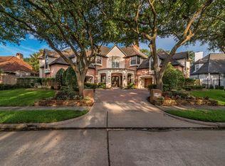 1918 Orchard Country Ln, Houston, TX 77062