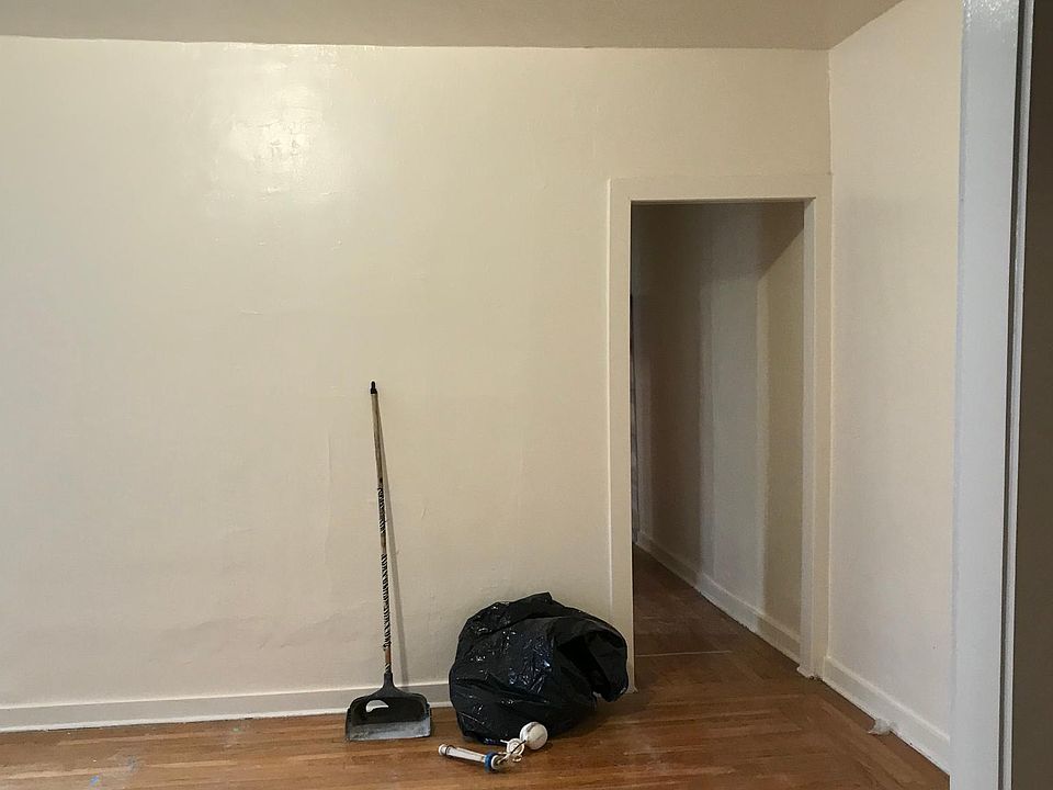 1st image of 4050 Locust Hill Ave #2E