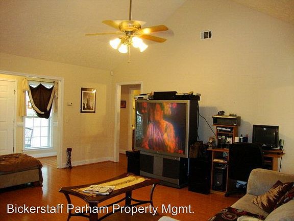 2nd image of 754 Mill Pond Dr