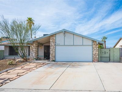 216 Goldy Ln, Las Vegas, NV, 89107