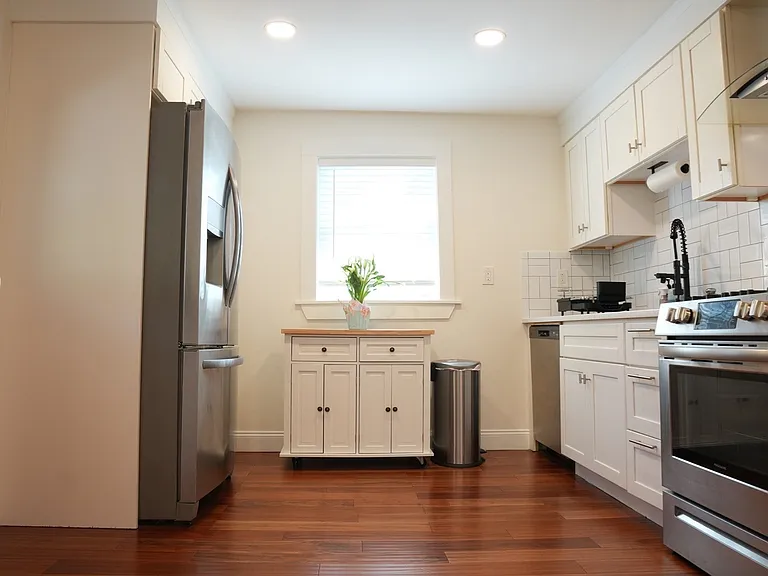 25 Pauline St — Photo 4