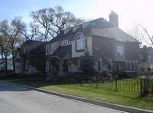 444 Prairie Path Ln, Elmhurst, IL