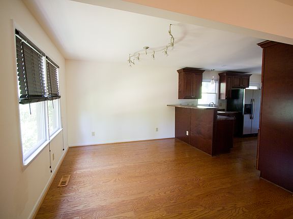Main floor - dining room