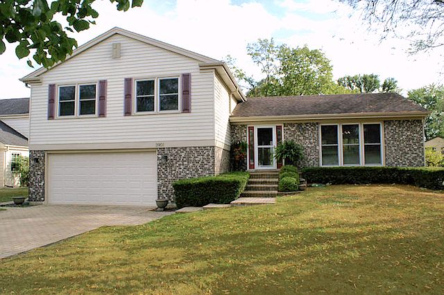 1st image of 3901 Harvest Ln