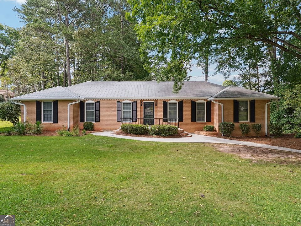 1st image of 338 Plantation Cir