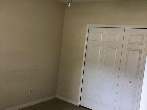 5th image of 5428 Blue Grass St