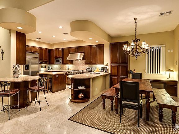 4th image of 79060 Calle Brisa