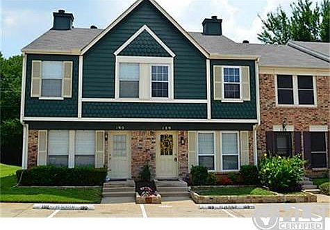 189 Merlin Way is door on the right side with the stone lin