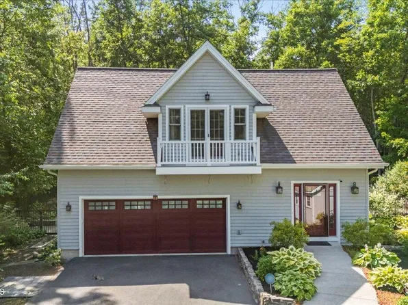 38 Cooper Street, Lake George, NY 12845
