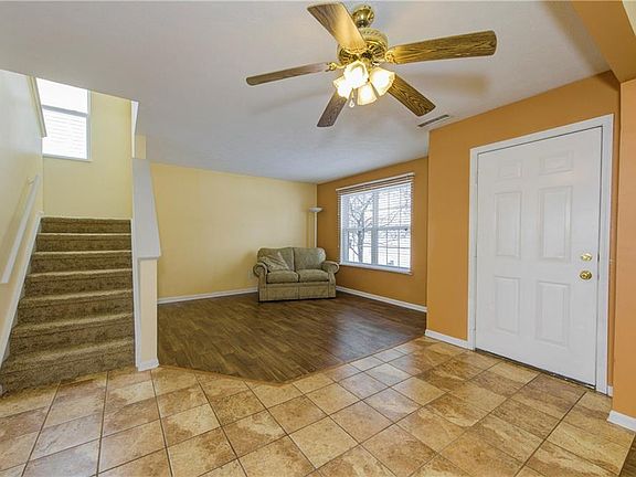 3rd image of 1639 Salina Dr