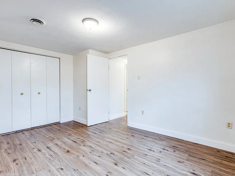 7408 Washington Ave #B — Photo 8