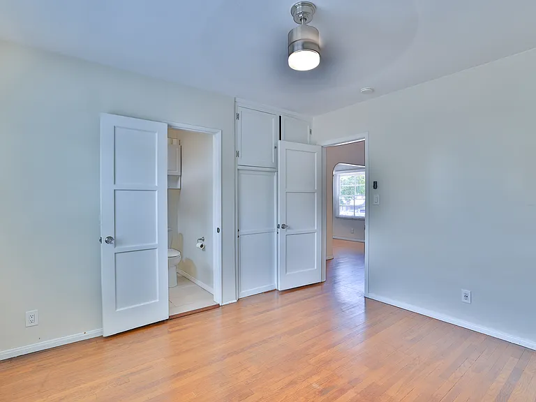 2015 J St — Photo 9