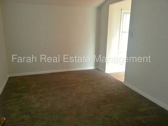 5th image of 5409 Farah Pl