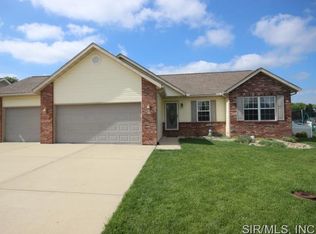 63 Stonebrooke, Troy, IL 62294