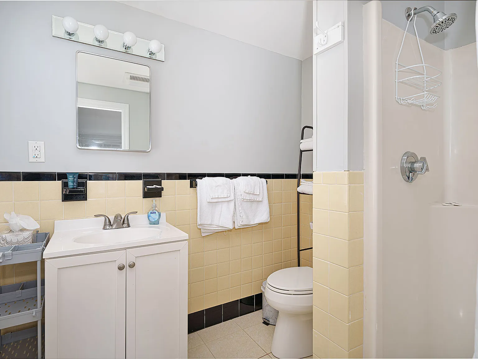 Studio, 314 sqft, $1,500 — Photo 2