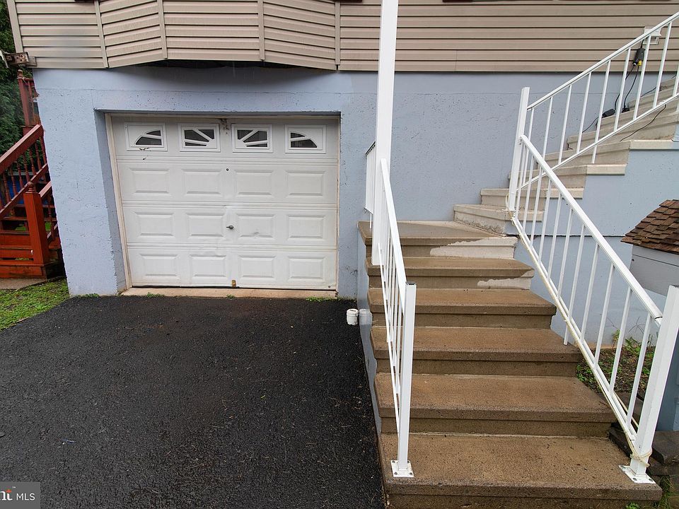 821 Water St, Pottsville, PA 17901 Zillow