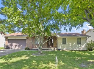 405 Veach Dr, Fairview Heights, IL