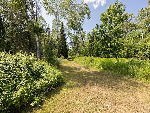 2nd image of 1958 Himark Ln NE