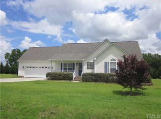 71 Tylerstone Dr, Fuquay Varina, NC 27526