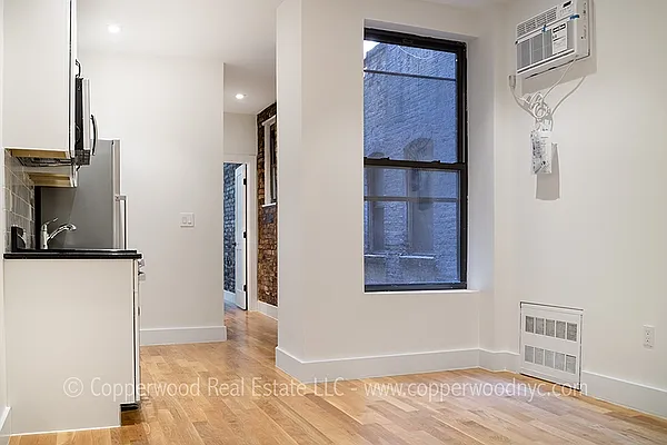 Rented by Copperwood Real Estate | media 19