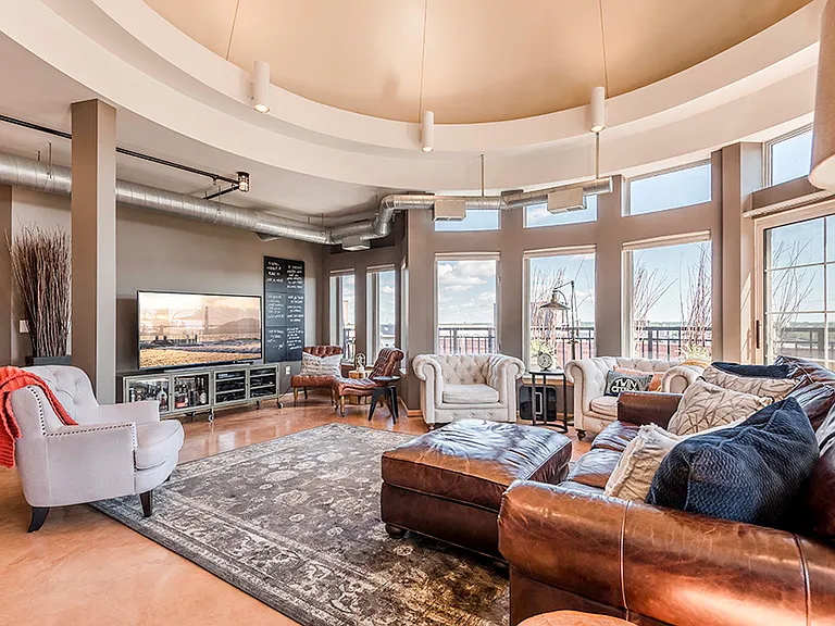 Crown Suite Penthouse