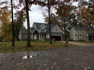 30 Fonro Dr, Brighton, MI