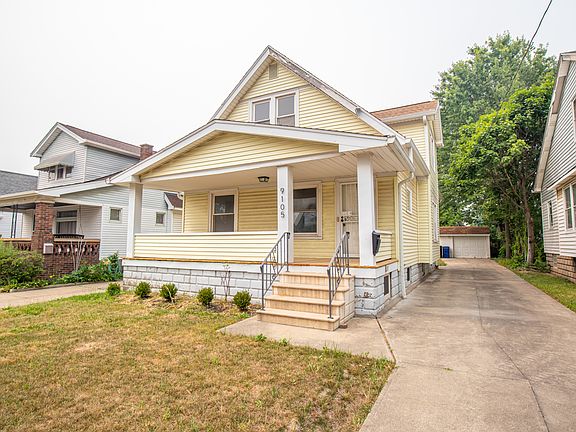 3rd image of 9105 Bancroft Ave